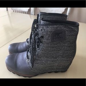 Sorel wedge boots